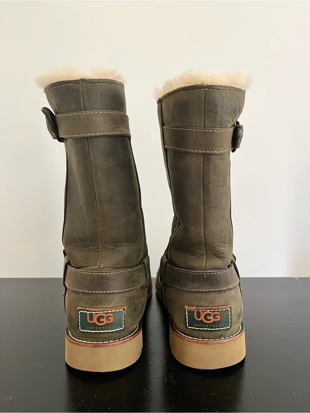 UGG Authentic Sheepskin Leather Boots Olive Green Women’s US 7